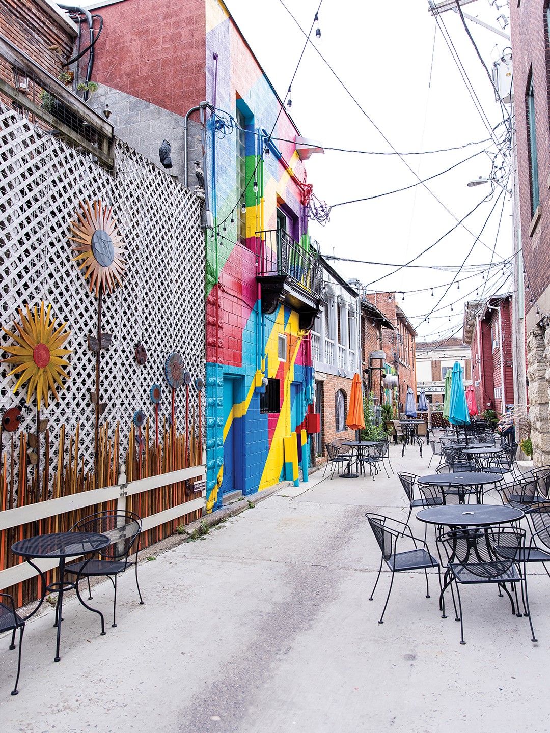 Union Art Alley, once known as "garbage alley," is now a community center of color and conversation. 