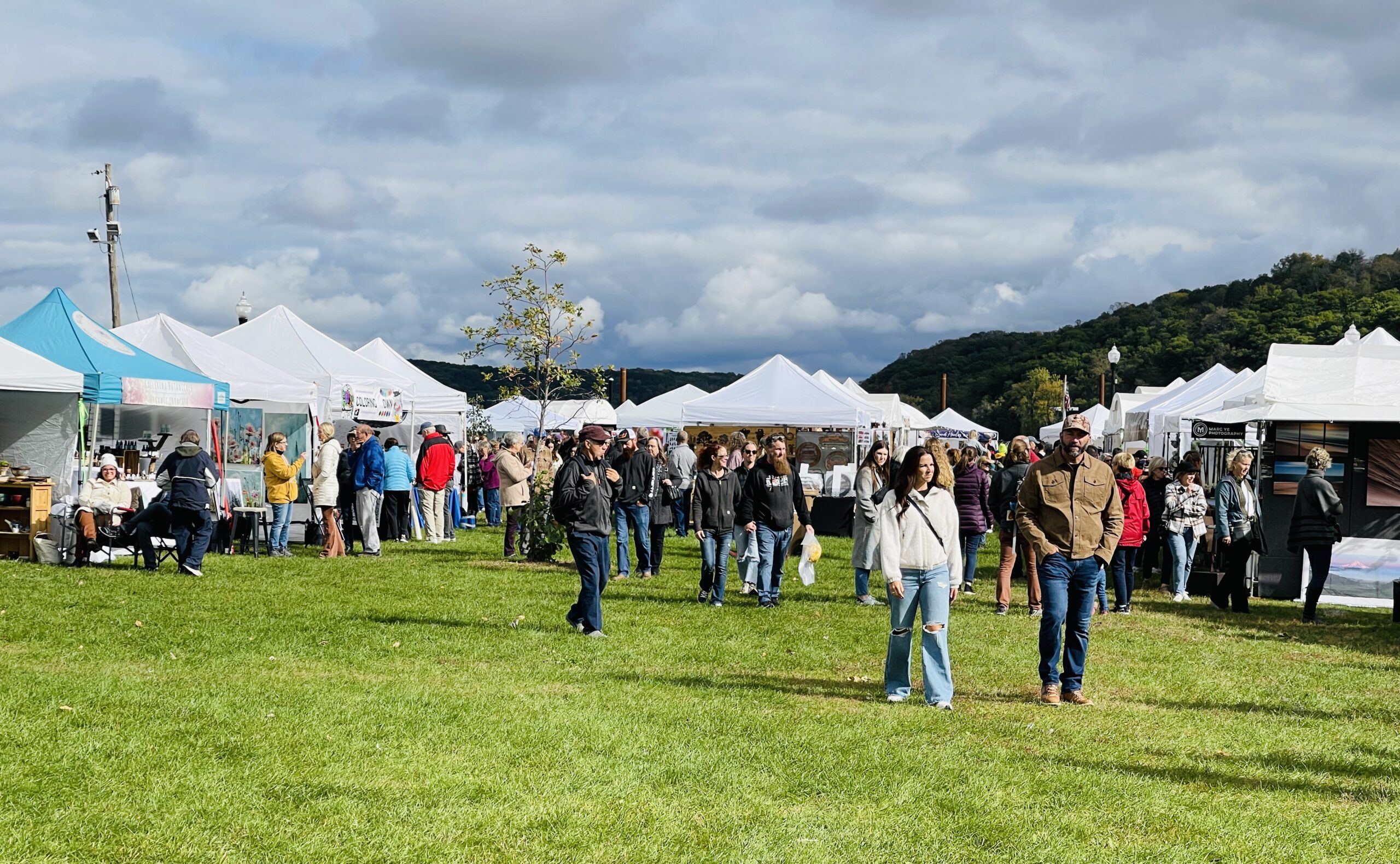 Crowds at the Rivertown Fall Art Festival