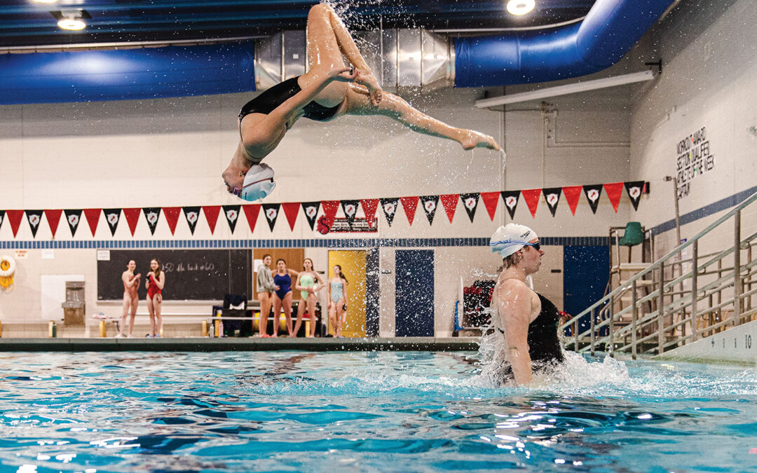 Ponies Synchro Team Is in Sync